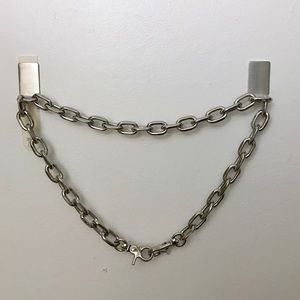 IAMGIA chain accessory